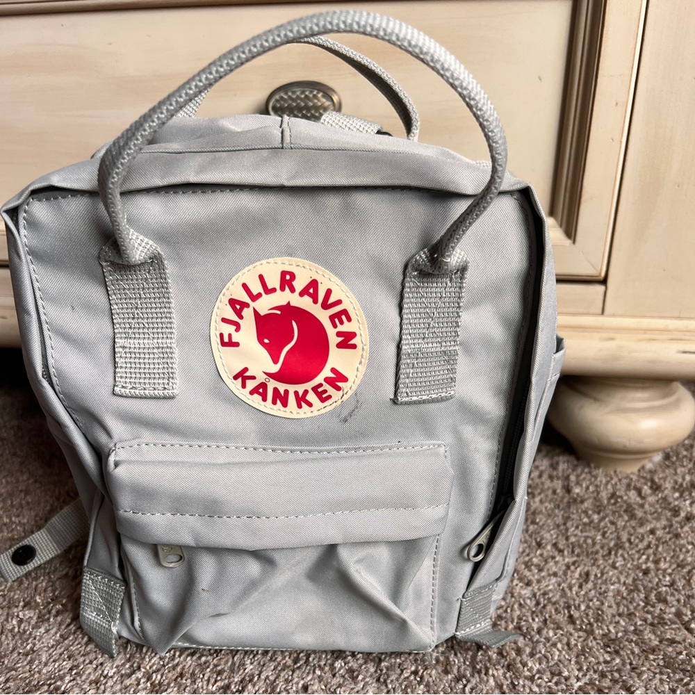 Fjallraven Kanken Mini Backpack